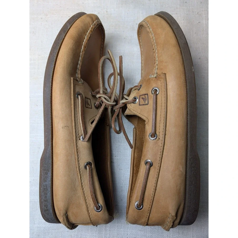 Sperry Top Sider Men's Tan / Brown Leather 2-Eye Boat Deck Casual Shoes Size 11?